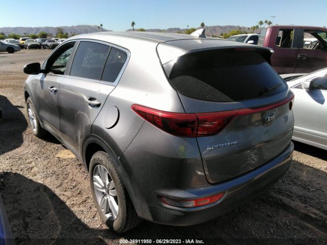 KNDPMCAC7J7348223 KIA Sportage Lx