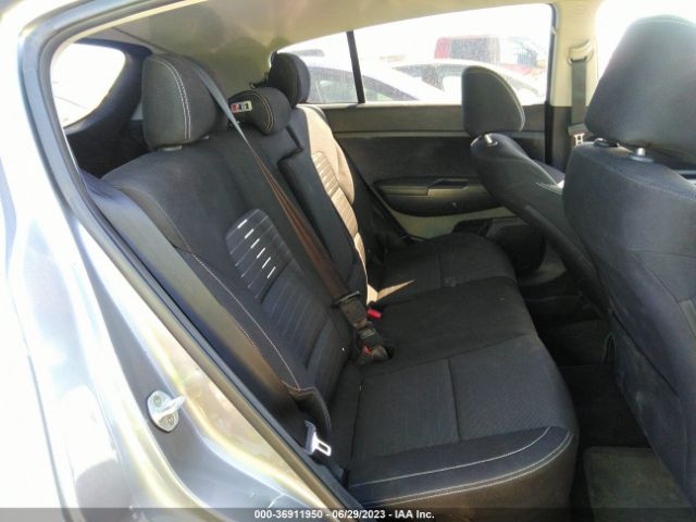 KNDPMCAC7J7348223 KIA Sportage Lx