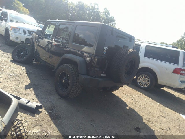 2014 JEEP WRANGLER UNLIMITED SPORT VIN: 1C4BJWDG2EL227180