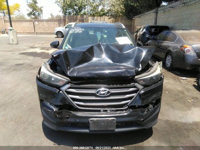 Hyundai Tucson Sel Plus 2018 KM8J33A43JU637050 Image 3