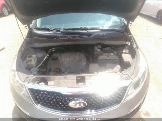 KNDPB3AC0E7569464 KIA Sportage Lx
