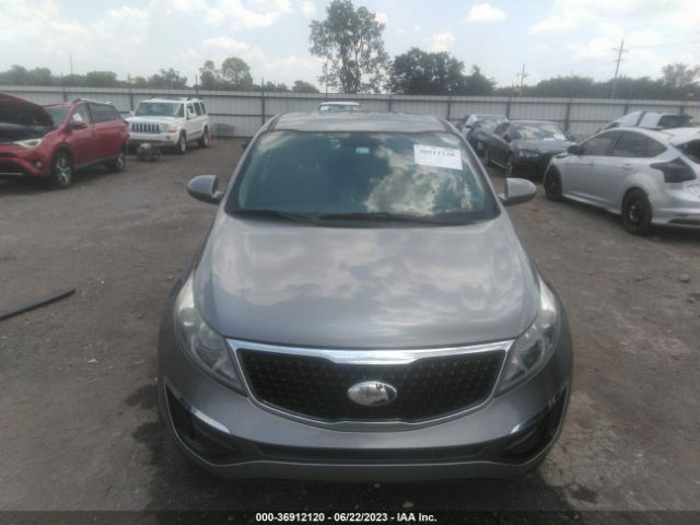 KNDPB3AC0E7569464 KIA Sportage Lx