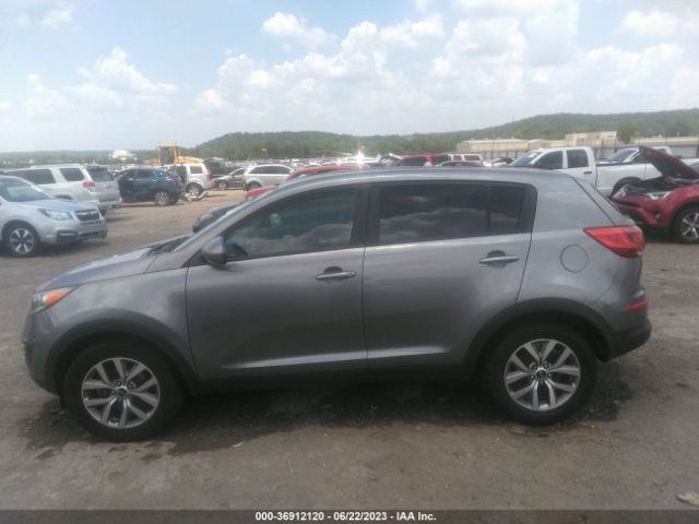 KNDPB3AC0E7569464 KIA Sportage Lx