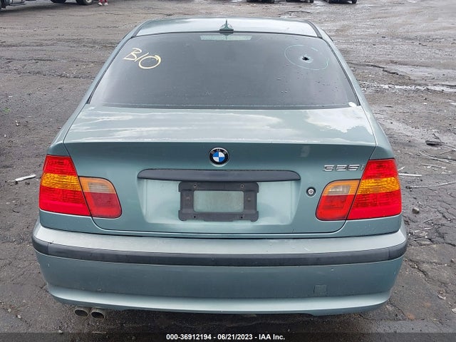 2005 BMW 3 SERIES 325I VIN: WBAEV33455KW20231