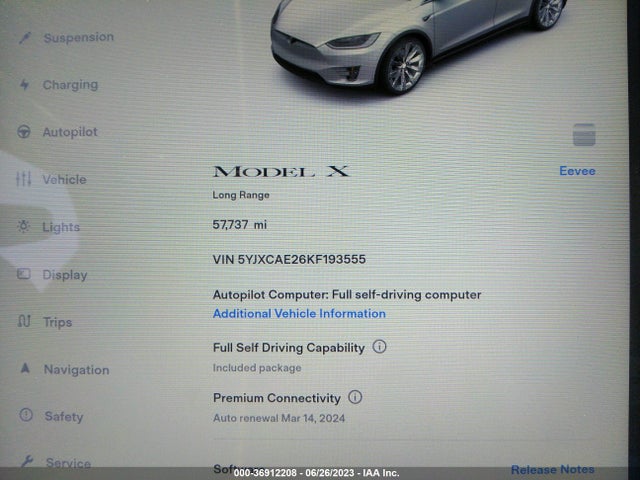 2019 Tesla Model X, VIN: 5YJXCAE26KF193555