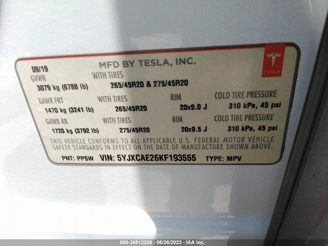 2019 Tesla Model X, VIN: 5YJXCAE26KF193555