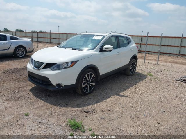 JN1BJ1CP1HW002632 Nissan Rogue Sport Sl
