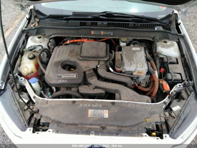 3FA6P0PU7HR279057 Ford Fusion Energi Se