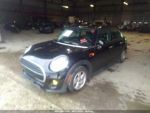 2016 Mini Hardtop, VIN: WMWXU1C5XG2D11319