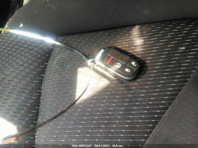 3C4PDCABXJT218620 Dodge JOURNEY SE