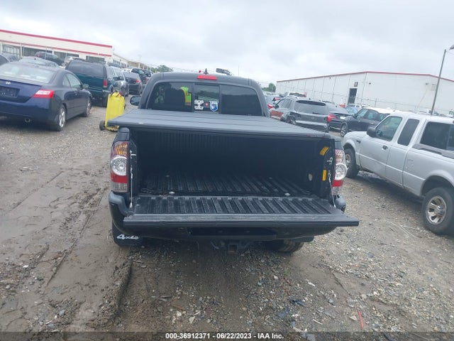 2015 TOYOTA TACOMA VIN: 5TFMU4FN3FX027130