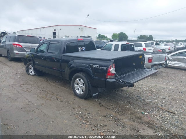 2015 TOYOTA TACOMA VIN: 5TFMU4FN3FX027130