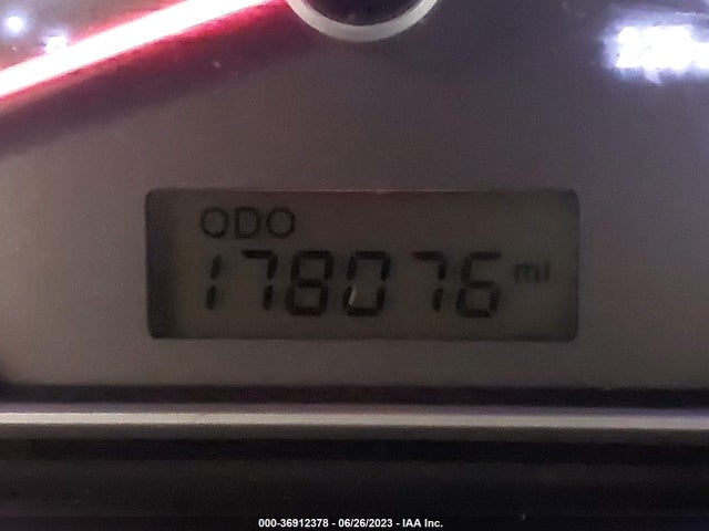 2008 HYUNDAI ELANTRA GLS/SE VIN: KMHDU46D28U421709
