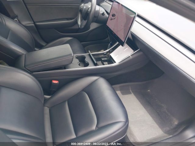5YJ3E1EB0JF092163 Tesla Model 3 Long Range