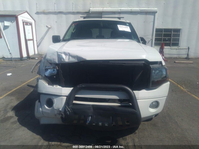 2008 FORD EXPEDITION SSV/XLT VIN: 1FMFU165X8LA61417
