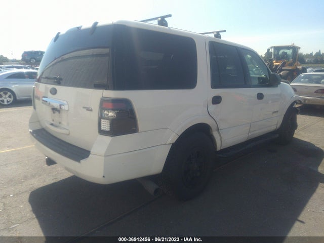 2008 FORD EXPEDITION SSV/XLT VIN: 1FMFU165X8LA61417