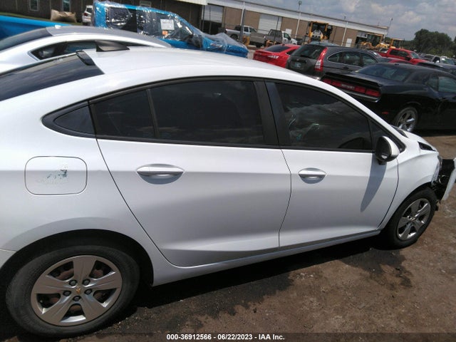 Chevrolet CRUZE LS 2018 1G1BC5SM3J7234647 Image 13