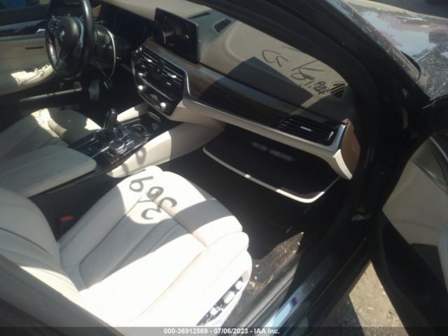 WBAJE5C56JWA94975 BMW 5 Series 540i