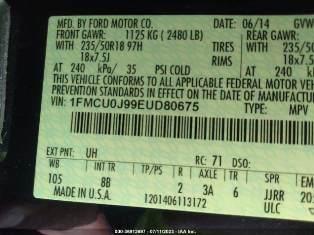 1FMCU0J99EUD80675 Ford Escape Titanium