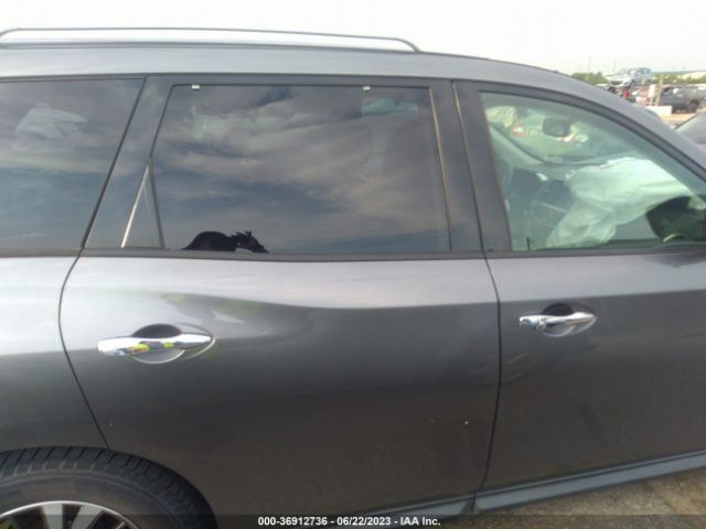 5N1DR2MM8HC689579 Nissan Pathfinder Sl