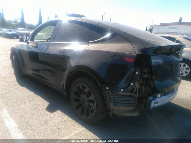 Tesla Model Y Long Range 2022 7SAYGDEE6NF364543 Image 11