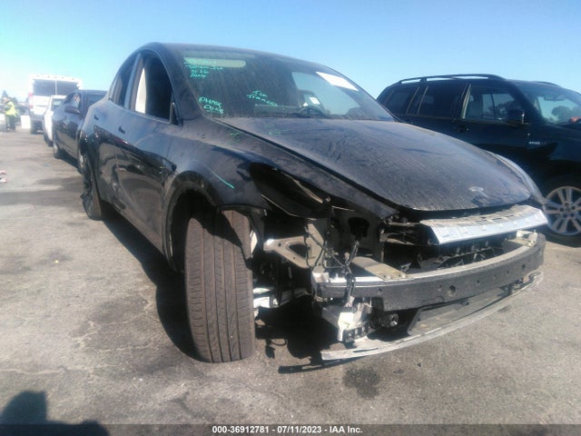 Tesla Model Y Long Range 2022 7SAYGDEE6NF364543 Image 14