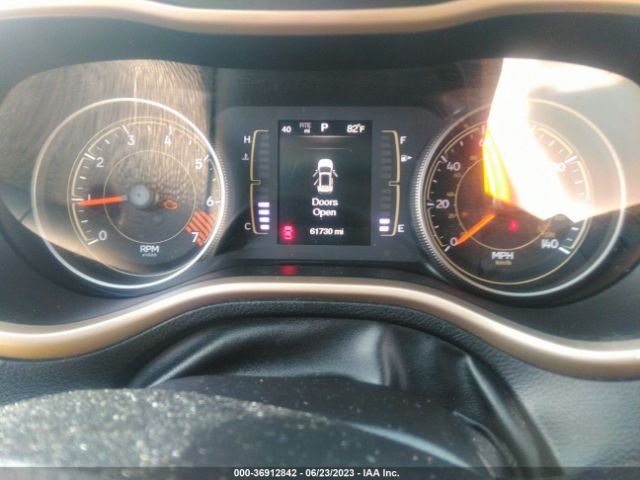 1C4PJLAB8FW660709 Jeep Cherokee Sport