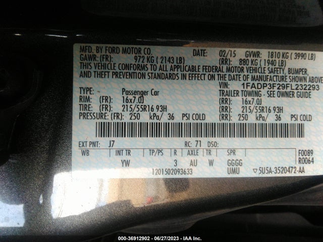 2015 FORD FOCUS SE VIN: 1FADP3F29FL232293