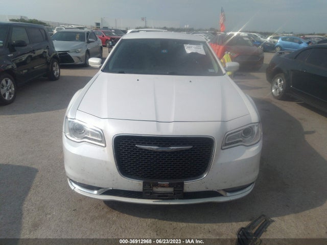 2C3CCAAG7FH743768 Chrysler 300 Limited