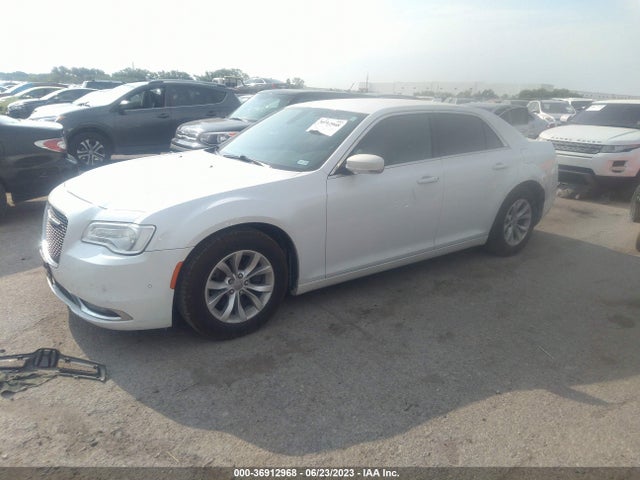2C3CCAAG7FH743768 Chrysler 300 Limited