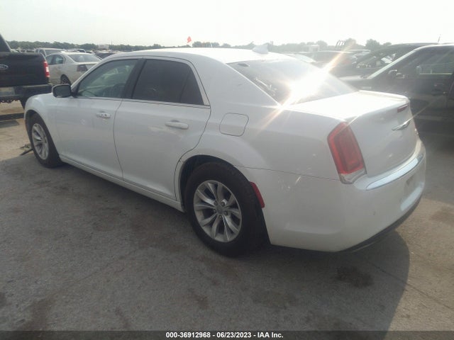 2C3CCAAG7FH743768 Chrysler 300 Limited