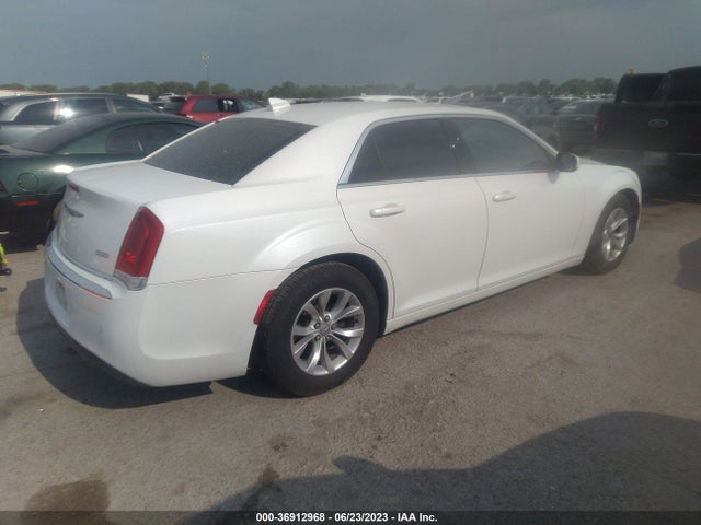2C3CCAAG7FH743768 Chrysler 300 Limited