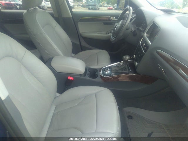 WA1D7AFP7GA024575 Audi Q5 Premium Plus
