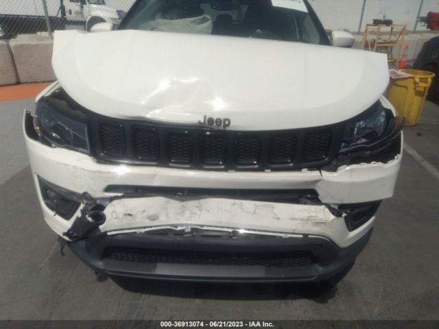 3C4NJCBB5KT832670 Jeep Compass Altitude