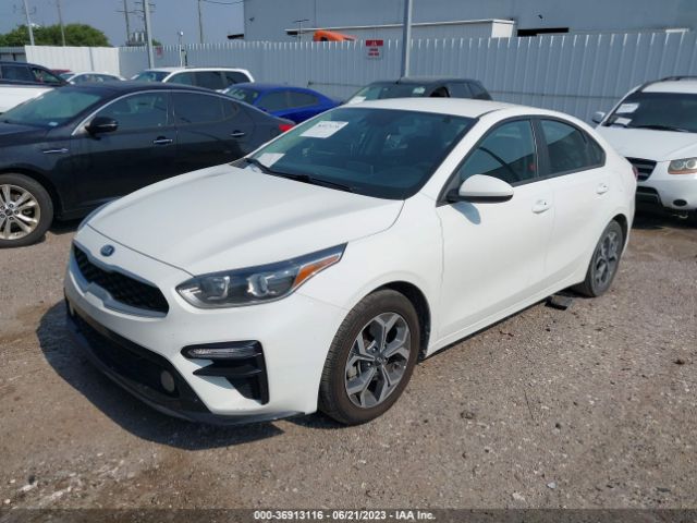 3KPF24ADXME308514 KIA Forte Lxs