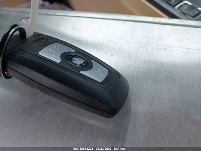 WBA3B1G53FNT64713 BMW 3 Series 320i