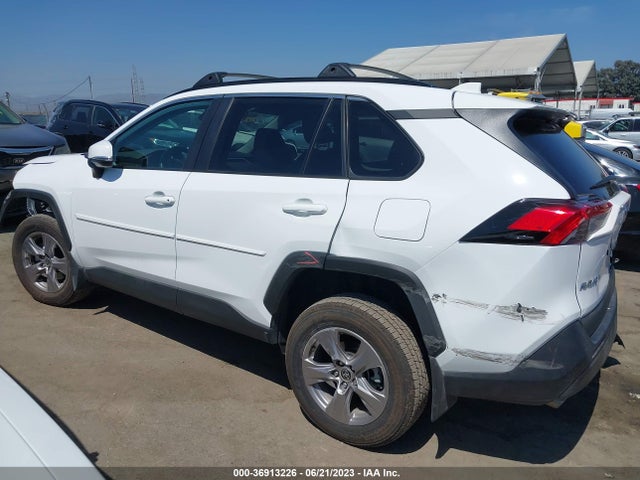 2023 TOYOTA RAV4 XLE VIN: 2T3P1RFV6PW358583