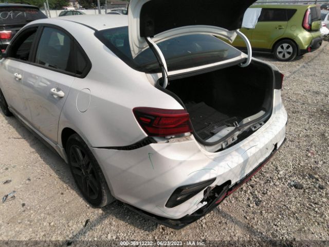 3KPF34AD7ME317023 KIA Forte Gt-line