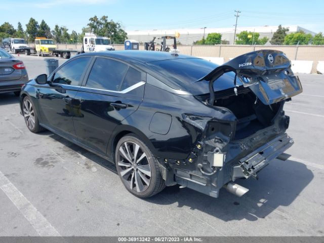 1N4BL4CV3KC147077 Nissan Altima 2.5 Sr