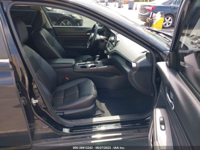 1N4BL4CV3KC147077 Nissan Altima 2.5 Sr