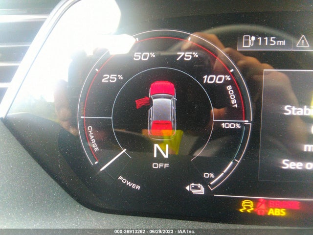 2022 Audi e-tron, VIN: WA1AAAGE0NB023678