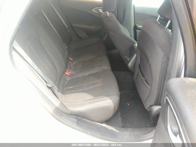 1C3CCCAB3GN166472 Chrysler 200 Limited