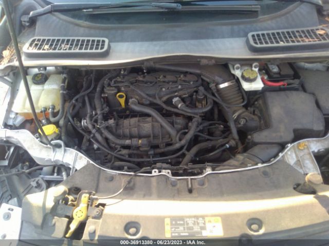1FMCU0GX9EUC92148 Ford ESCAPE SE