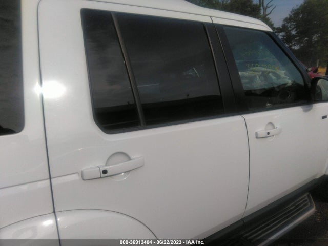 2015 Land Rover LR4, VIN: SALAK2V62FA752351