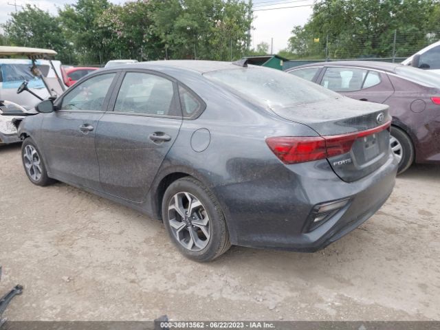 3KPF24AD6ME337962 KIA Forte Lxs