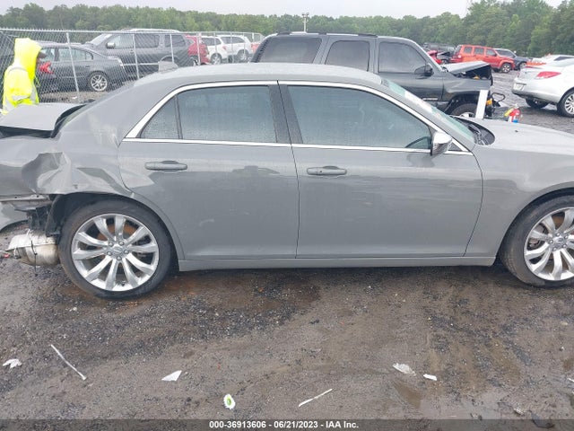 2018 CHRYSLER 300 TOURING VIN: 2C3CCAAG3JH292105