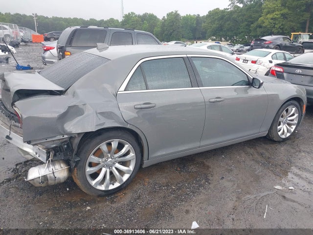 Chrysler 300 Touring 2018 2C3CCAAG3JH292105 Image 4