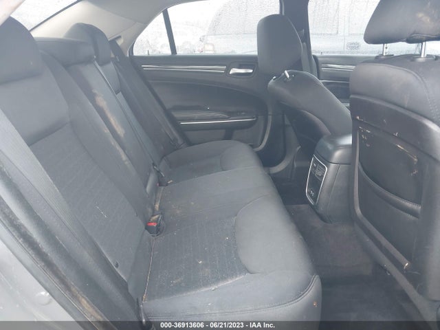 2018 CHRYSLER 300 TOURING VIN: 2C3CCAAG3JH292105