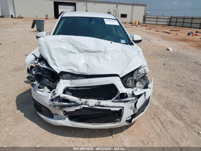 Chevrolet SONIC LT 2015 1G1JC5SH0F4219448 Image 12