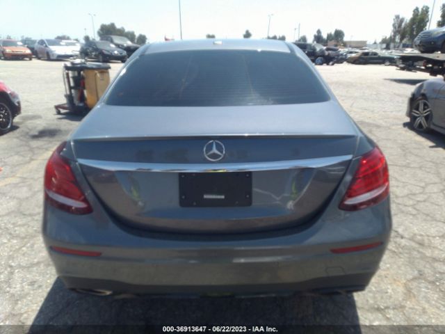WDDZF4JBXJA354719 Mercedes-Benz E-class E 300